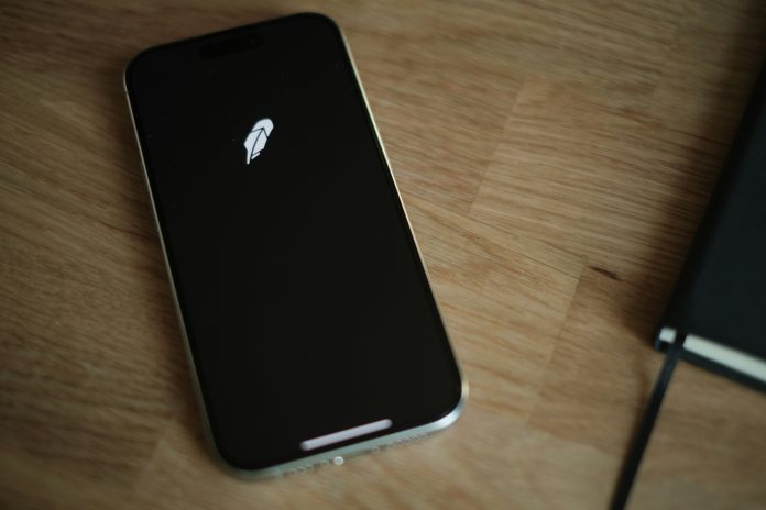 f752d971e4616613e92839b2cd97a2f0a3845014-6240x4160-1